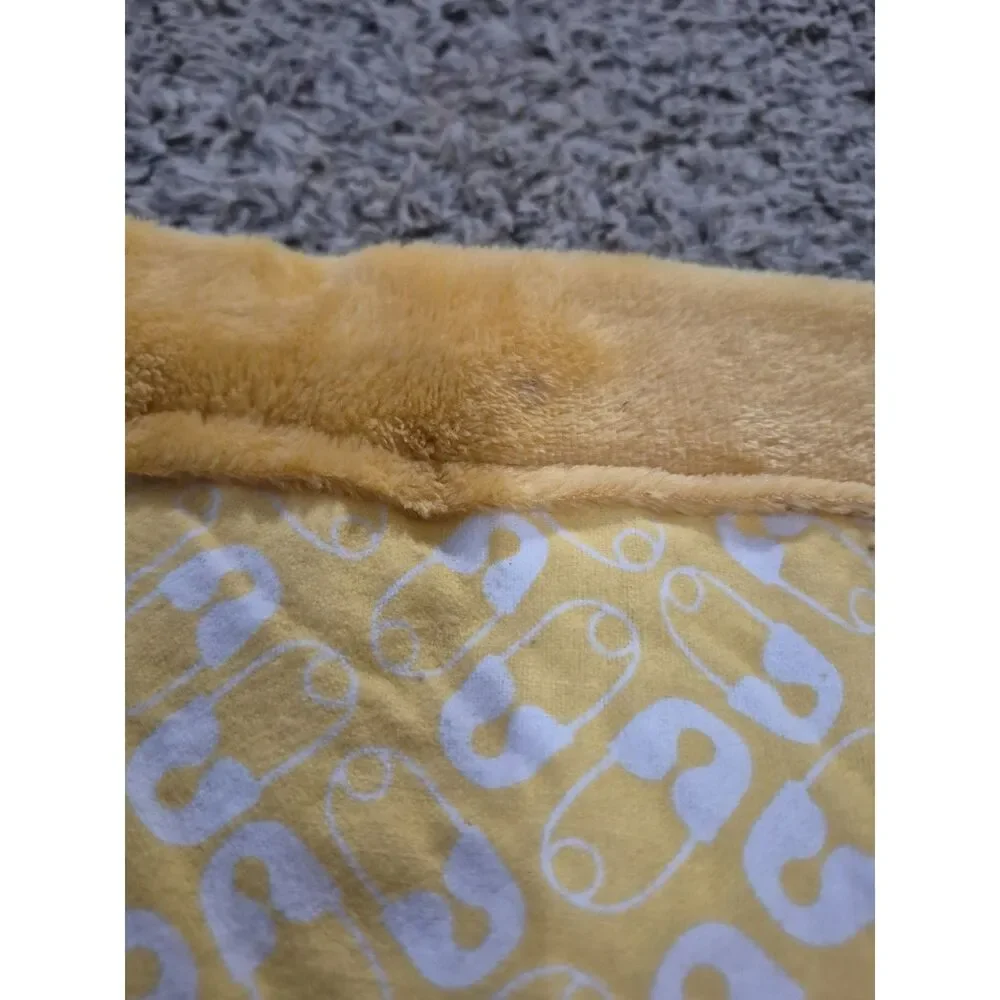 Handmade Flannel & Fleece Baby Blanket – Mustard Yellow Safety Pin Print